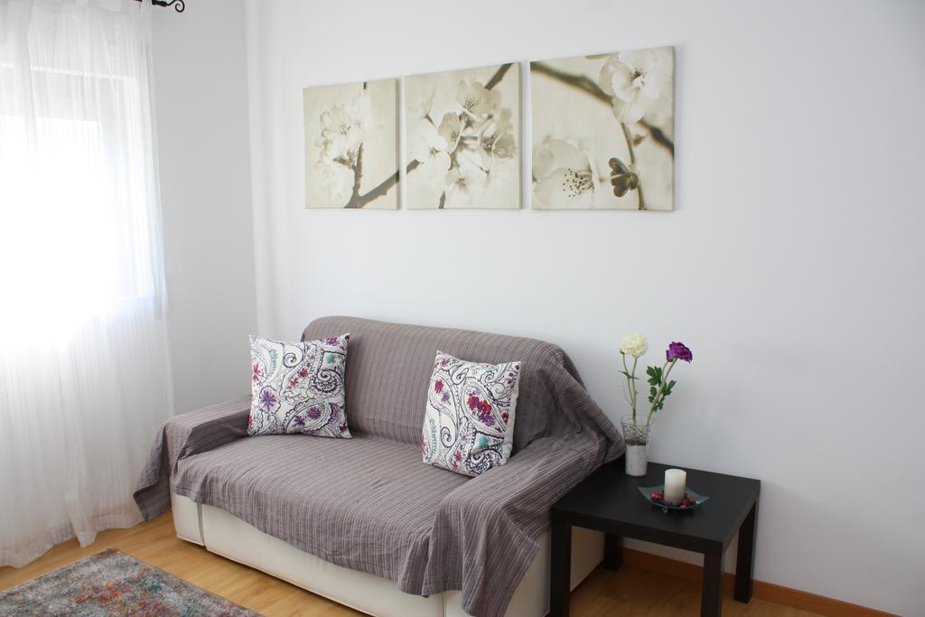 Apartamento Mar E Serra ปอนตาเดลกาดา ภายนอก รูปภาพ