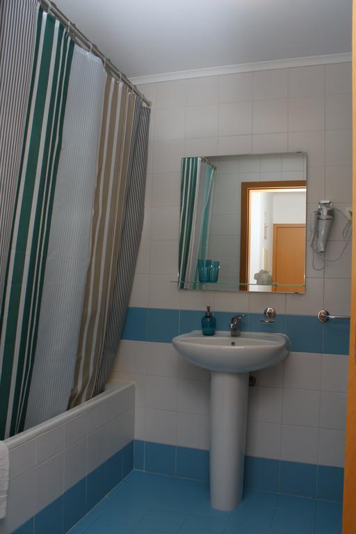 Apartamento Mar E Serra ปอนตาเดลกาดา ภายนอก รูปภาพ